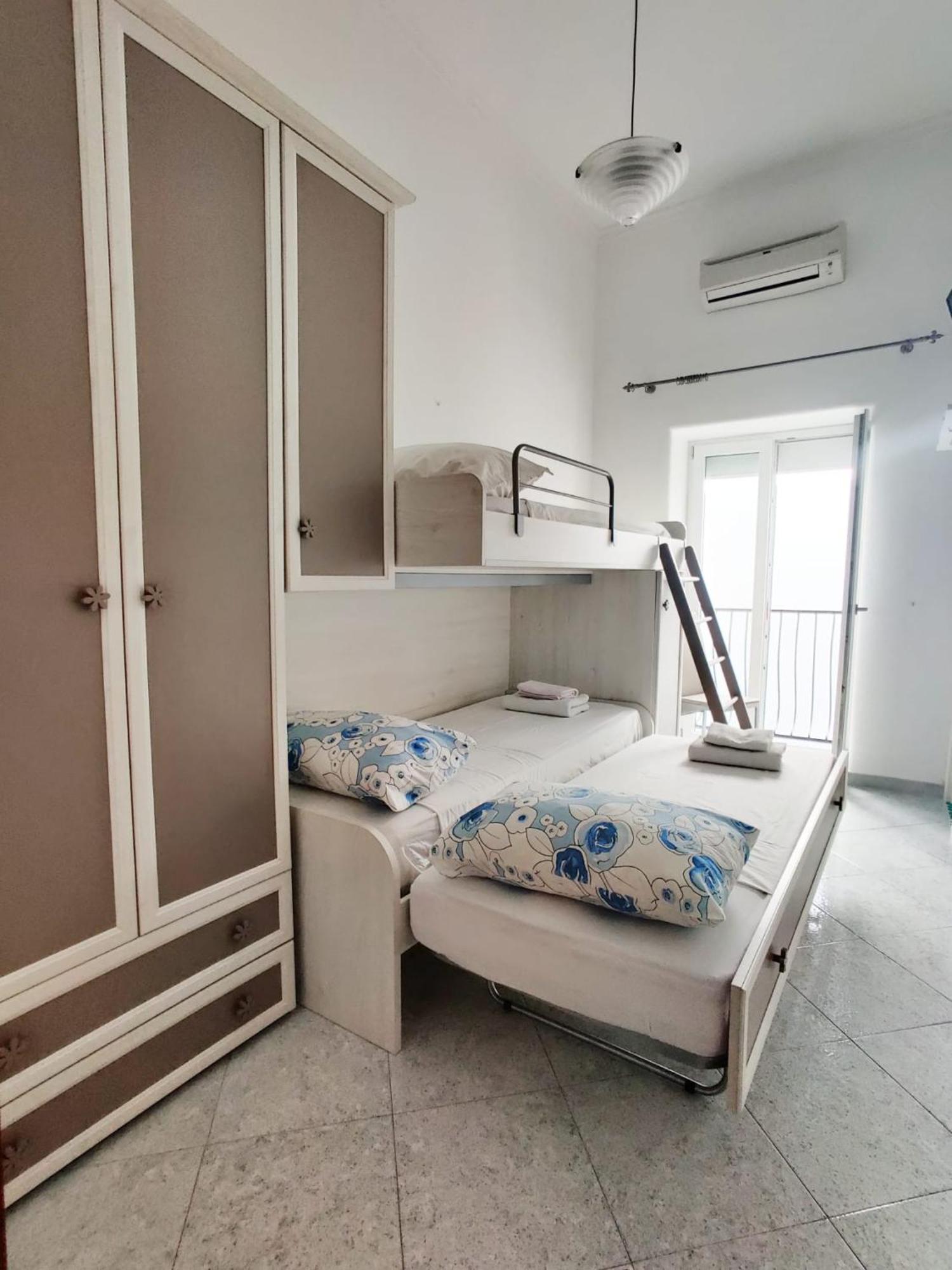 Casa Vacanze Da Serena Lacco Ameno  Bagian luar foto